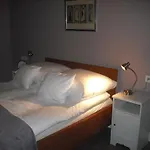 شقة Algador